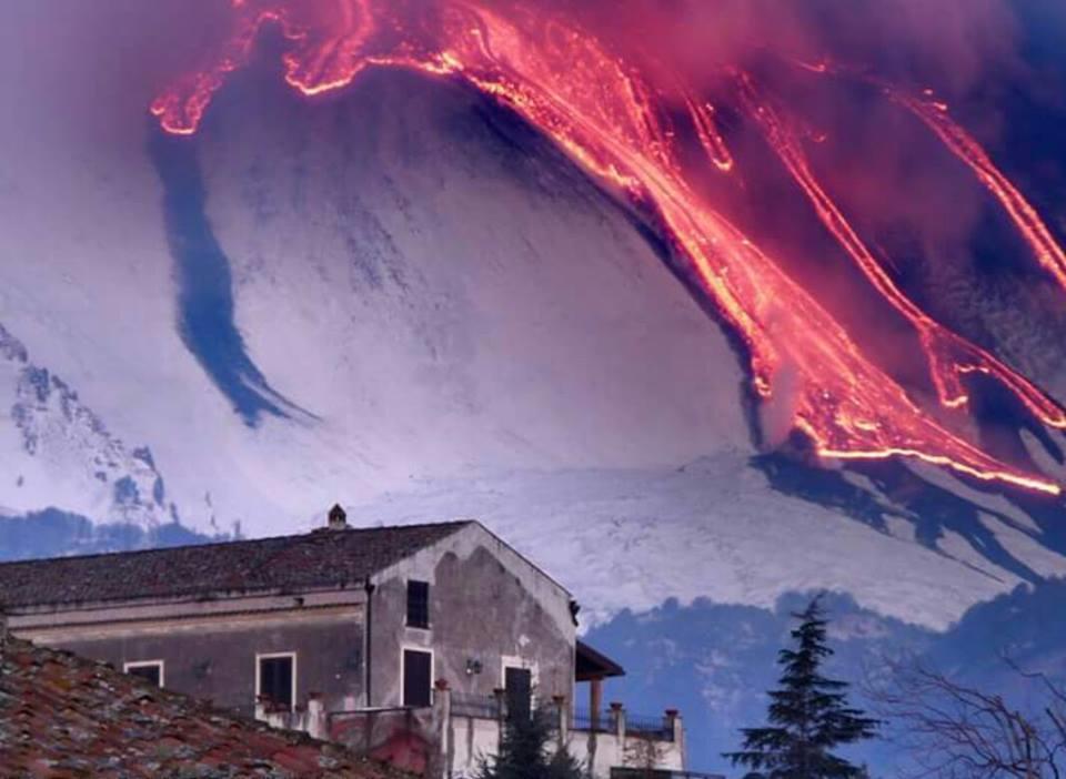 Etna Sweet Home Santa Venerina Rum bild